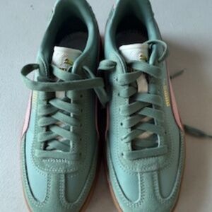 PUMA WOMENS CLUB II ERA SNEAKER NEW